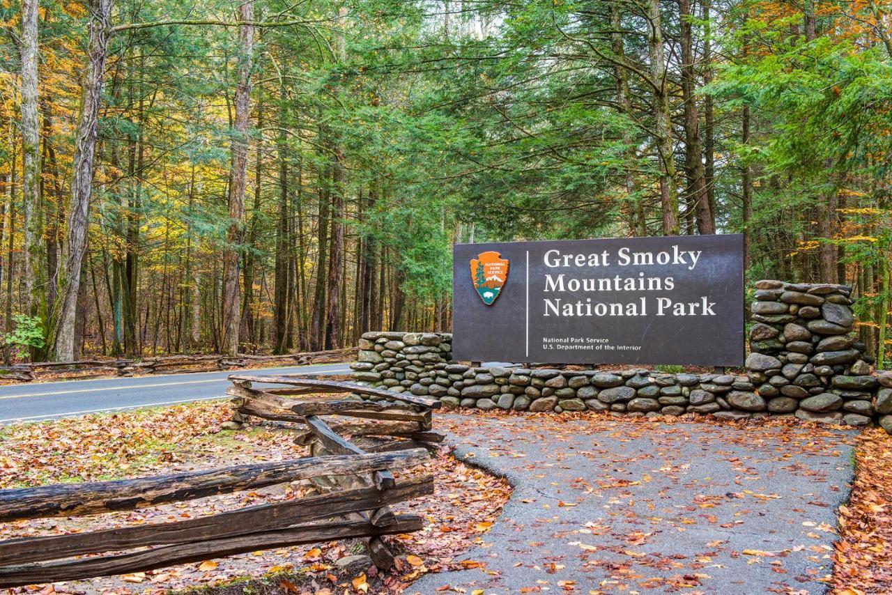 Bear Ridge Villa Gatlinburg Eksteriør billede
